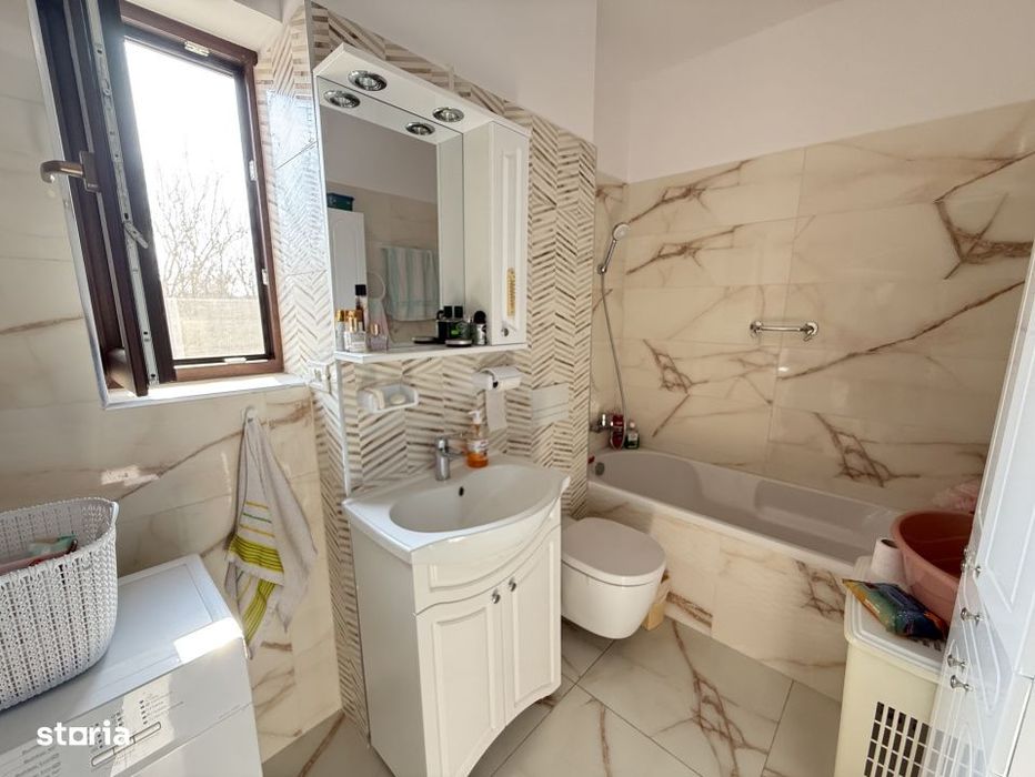 Apartament spatios, decomandat, 51 mp, parter - Chisoda