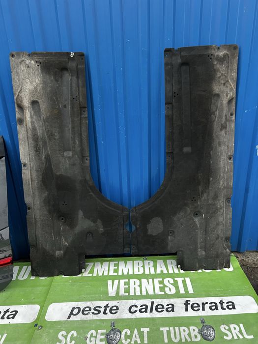 Scut lateral stânga BMW G21 break