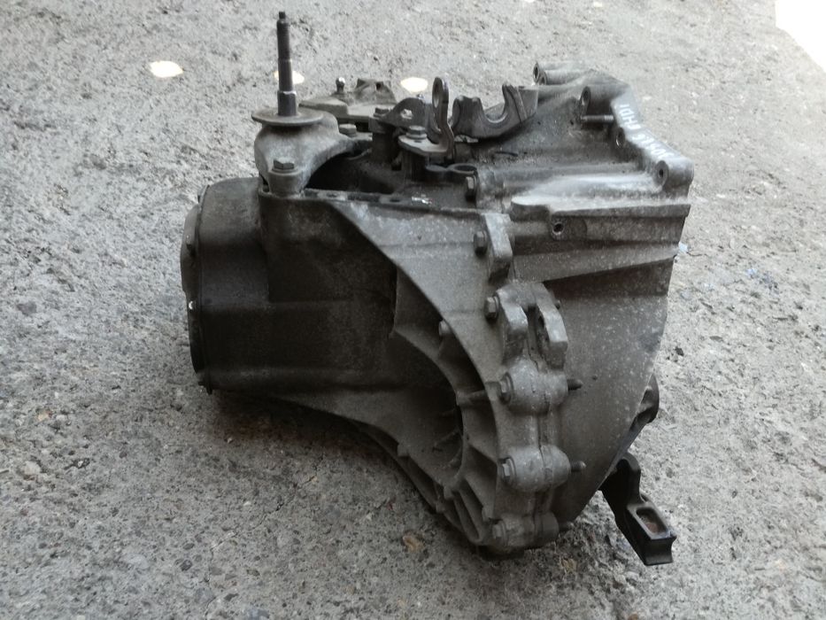 Скорости Пежо 308 1.6 Е ХДИ/ Peugeot 1.6 E HDI (ръчна скоростна кутия)