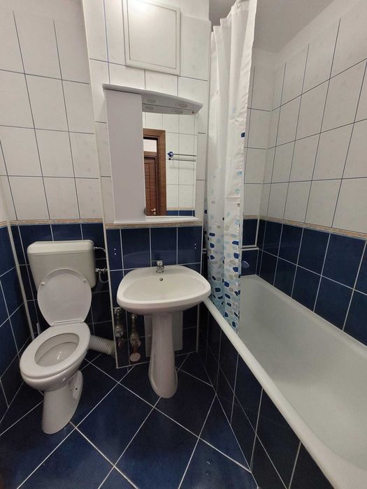 Metrou Dristor 3 minute. Renovat. Bloc mixt. Doar pe termen lung.