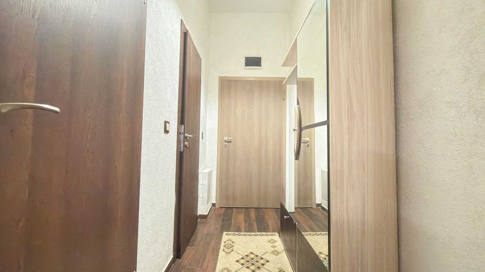 Двустаен апартамент в Надежда 2