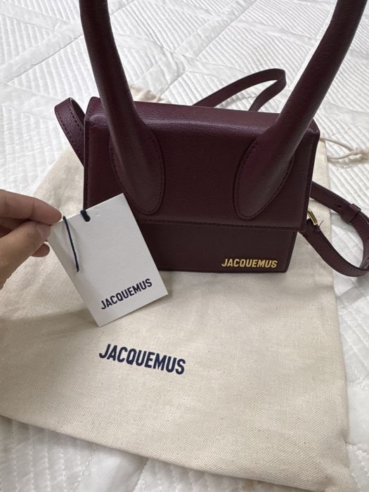продам сумку jacquemus оригинал