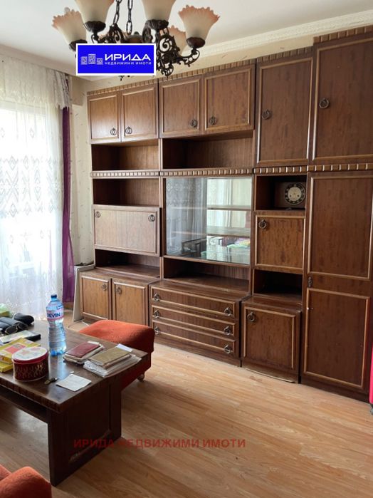 Продава се Тристаен апартамент в София, Надежда 1 - 85 кв.м за 2352 €/кв.м - Снимка #1