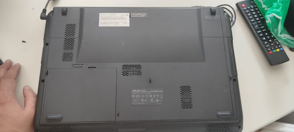 Продаю рабочий ноутбук