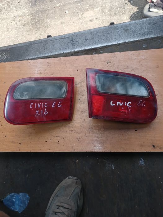 Фонарь на крышку багажника Хонда Цивик EG хэтчбэк