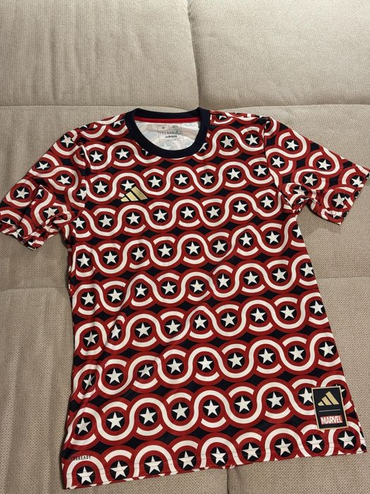 Тениска Adidas Marvel серия внос от САЩ