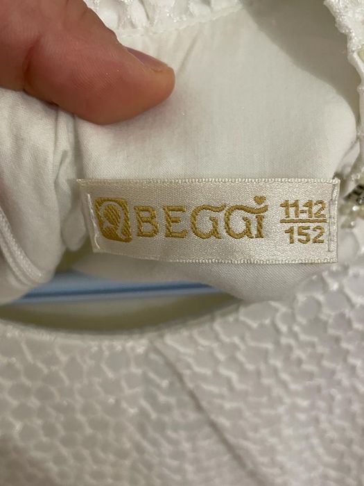 Продам нарядные платье 6000 тг