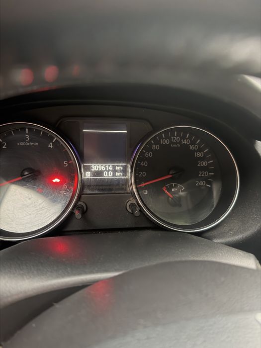 Nissan Qashqai j10K