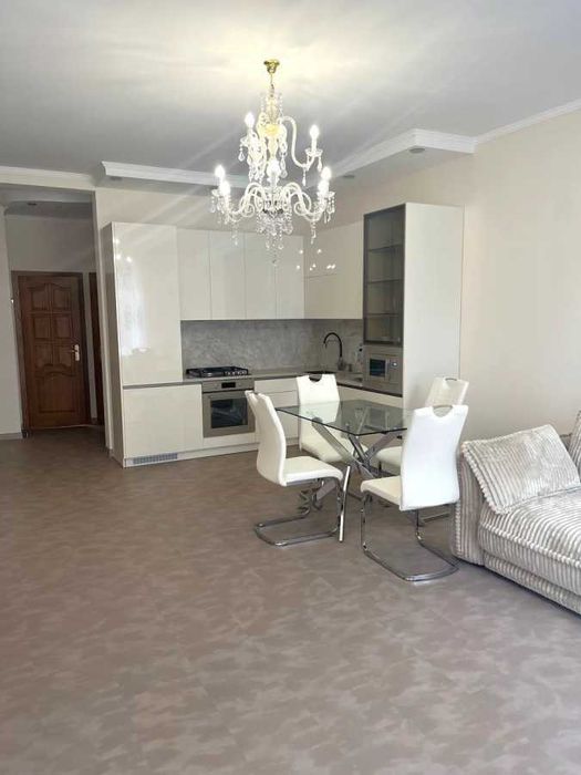 Дава се под наем Двустаен апартамент в София, Студентски град - 65 кв.м за 612 € - Снимка #3