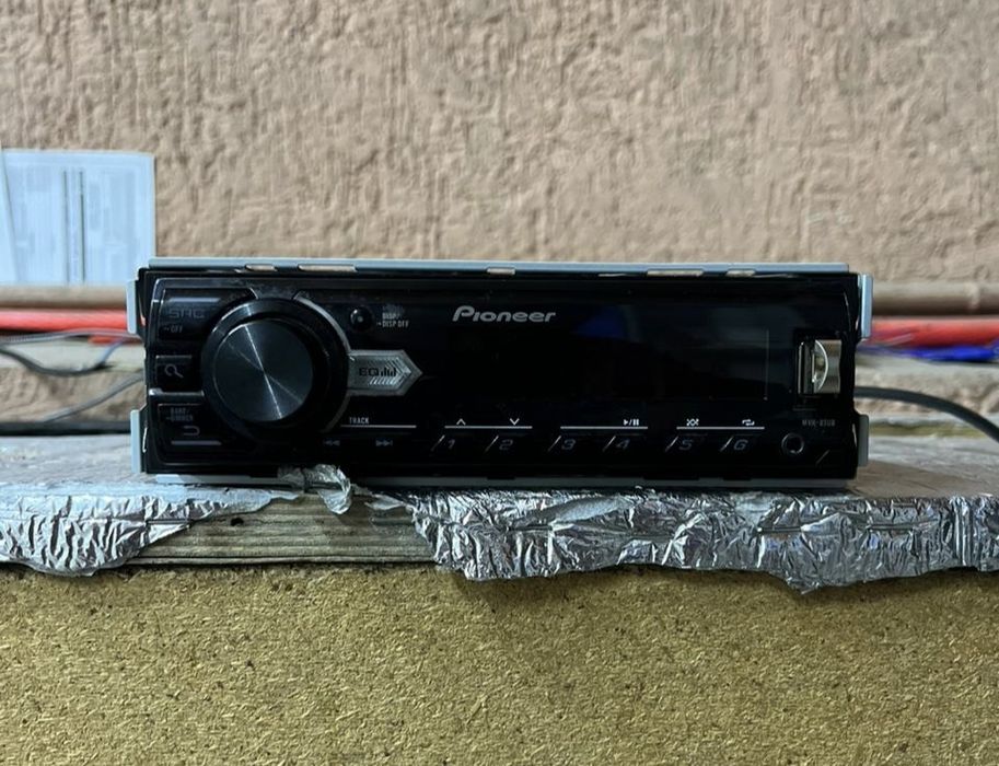 Магнитола Pioneer MVH-85UB
