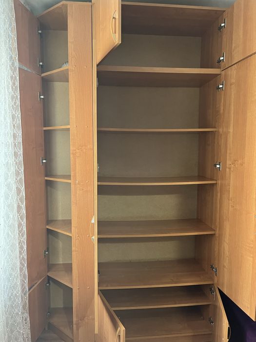 Шкаф для одежды, вместительный