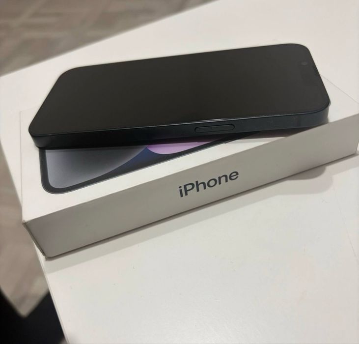 Продам айфон 14