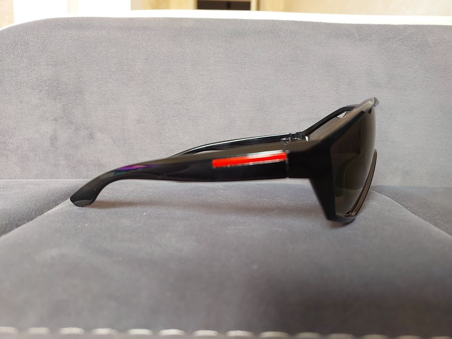 Очки Prada Linea Rossa