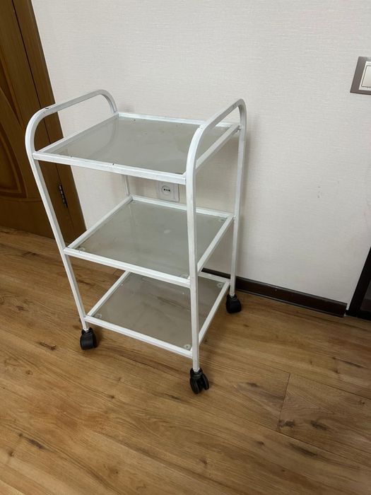 Продам помощник в салон красоты