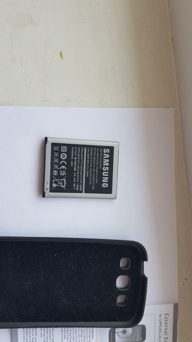 Продам чехол зарядку.