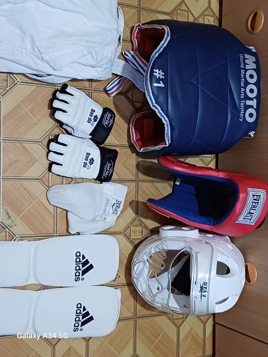 Продам спортивную форму