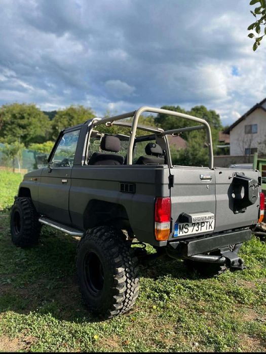 Toyota Land Cruiser LJ73 AUTOUTILITARA