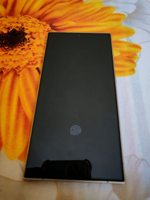 Samsung S24 ultra 512gb vând/schimb iPhone 15 pro