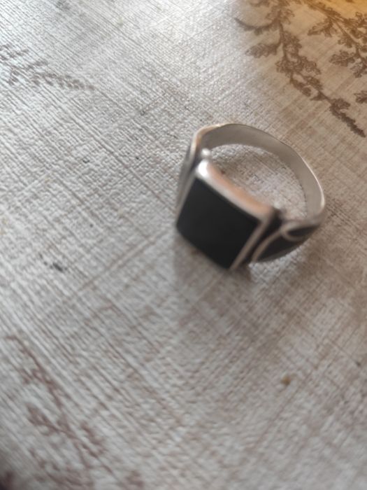 Продаю серебряную печатку