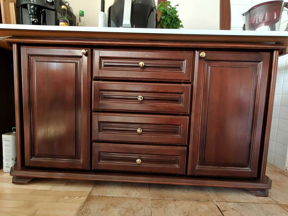 Голям скрин / Бюфет (Класически дизайн)