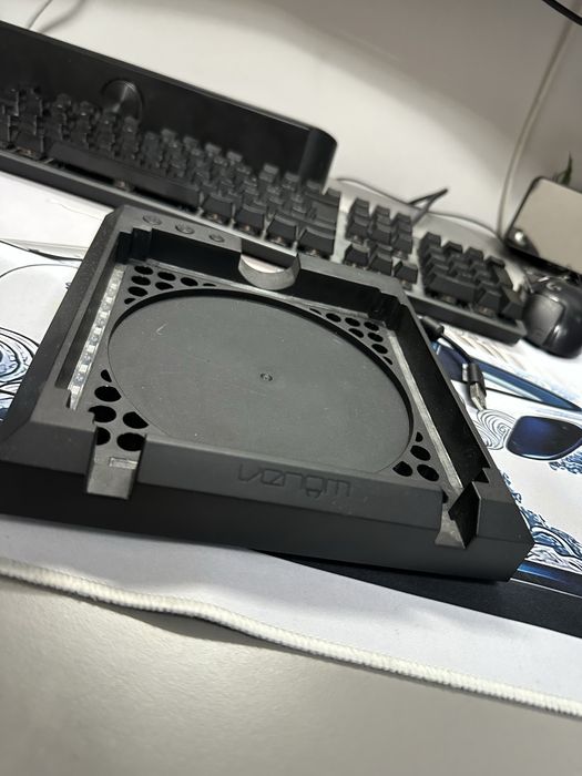 Xbox Series X + 2 controlere + cooler + suport + joc + telecomanda