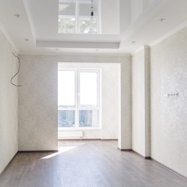 Ремонт ислеймис шпаклёвка .Обой Побелка Покраска..Ламинат.лейнолеум.