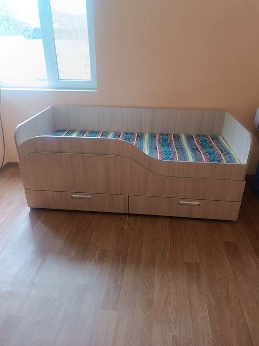 Детская двухместная кровать