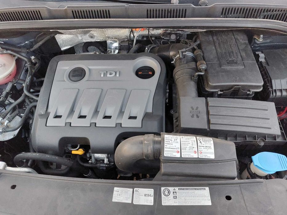 Продавам Сеат алхамбра 2.0tdi 140кс. 2012г.