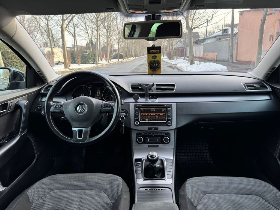 Volkswagen passat 2012