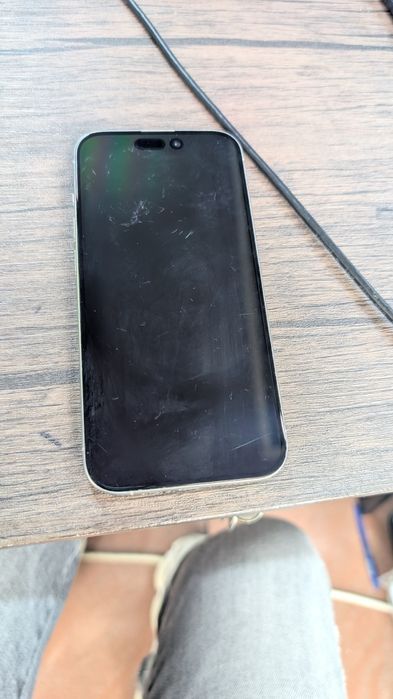 iPhone 15 Pro Alb, 256 GB