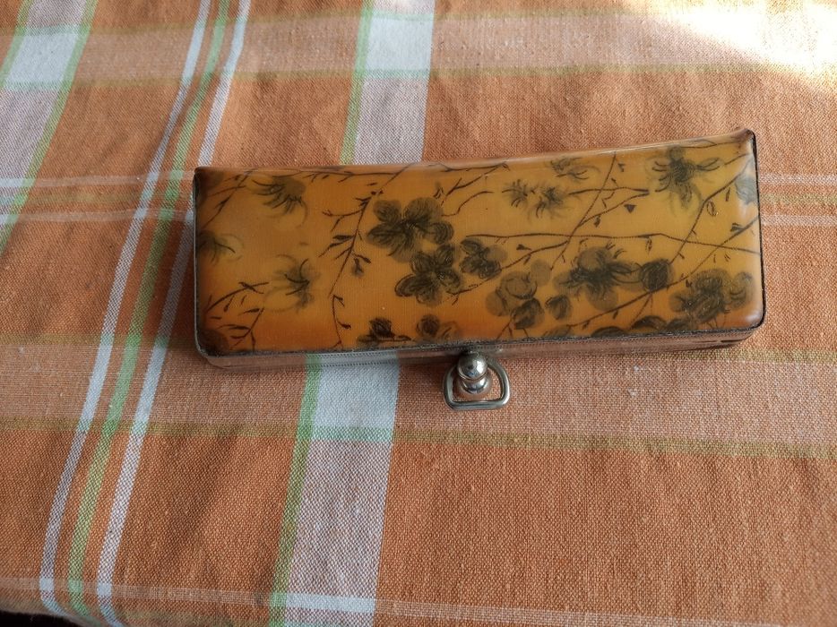 Калъфки за очила