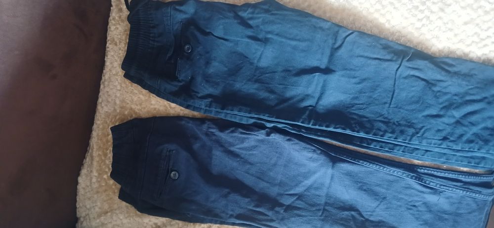 Школьные брюки и рубашки на мальчика