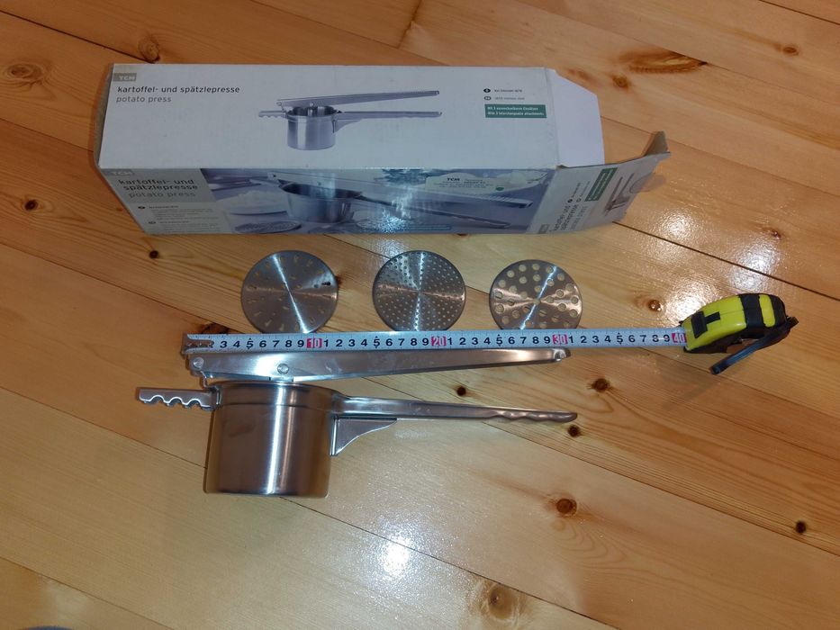 Преса за картофи