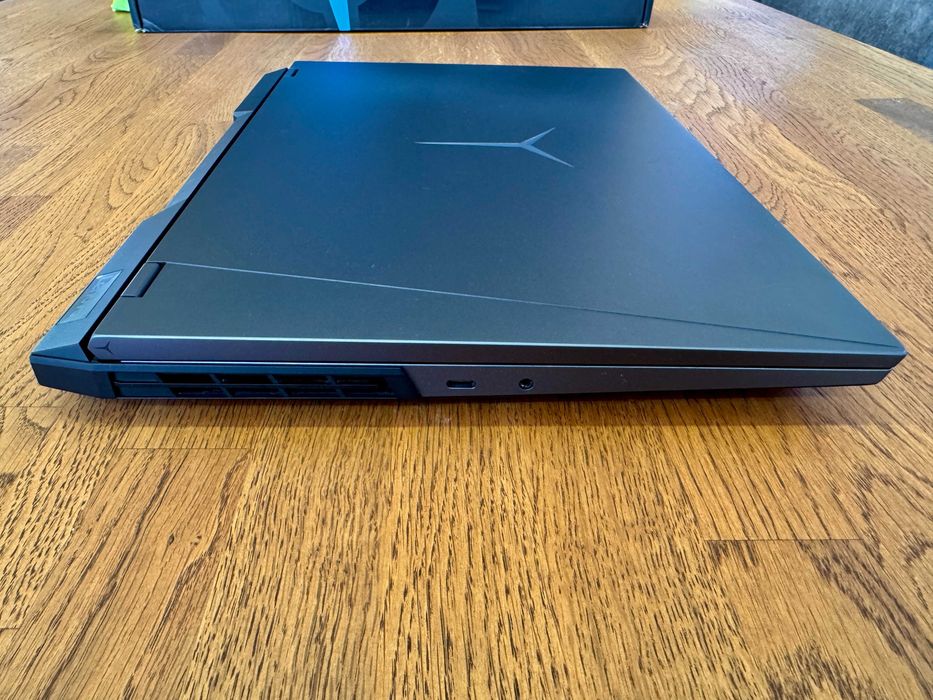 RTX 3070 8GB/Ryzen 7 5800H/32GB RAM/1TB NVME/16 165hz/Lenovo Legio 5 Pro