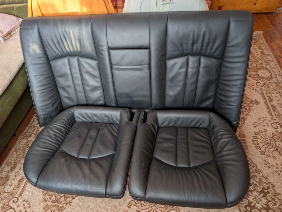 Салон за Мерцедес cls w219