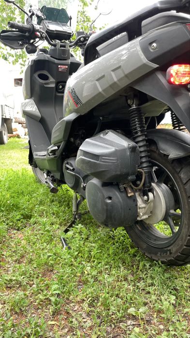 Продам скутер RABER LM49CC