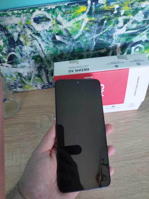 Чисто нов телефон Xiaomi Redmi A5 с две години гаранция Виваком 120Hz 6.88-инчов дисплей