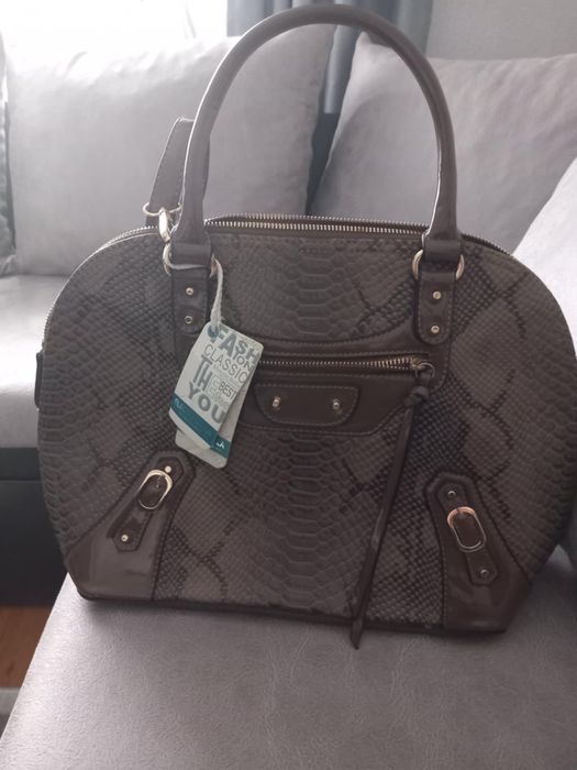 Официална дамска чанта