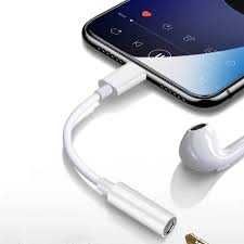 Преходник адаптер 3,5mm to lightning adapter за слушалки Apple iPhone