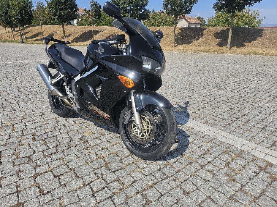 Honda VFR 800 Fi/cbs RATE FIXE