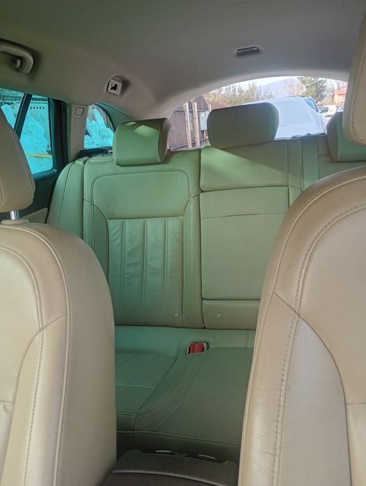 Opel Insignia 2.0 CDTI • Diesel • Automată • 2010 • Berlină