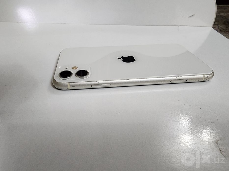 Iphone 11 White 64GB AKK 74% Ideal