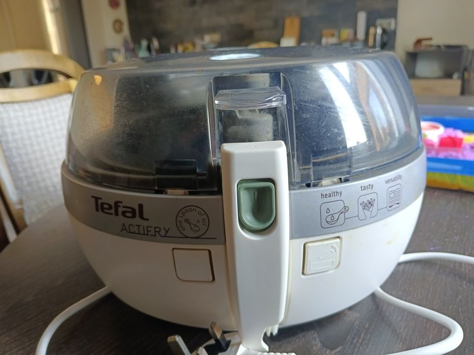 Продам на запчасти фрттюрница.