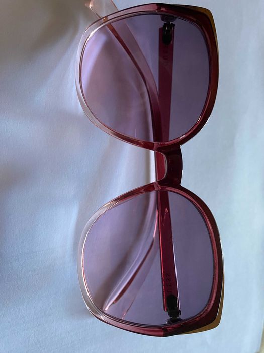 Оригинални слънчеви очила Guess