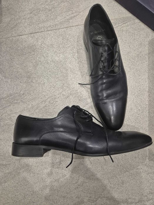 Официални обувки