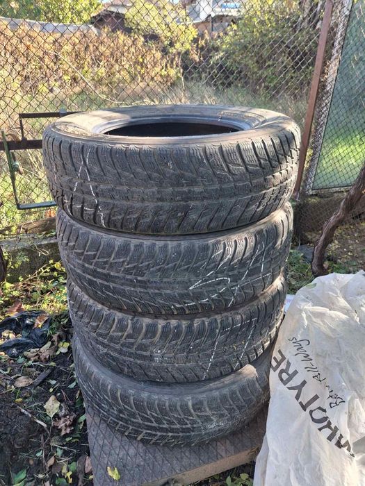 Зимни гуми.     .