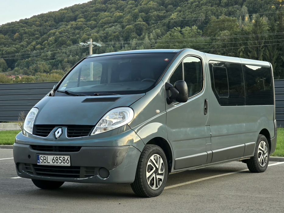 RENAULT Trafic