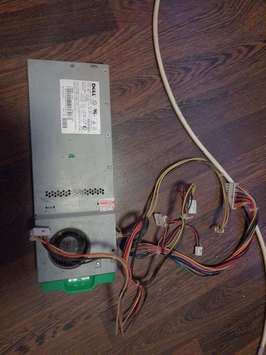 Vand pc dell model vechi ani 1997-2008