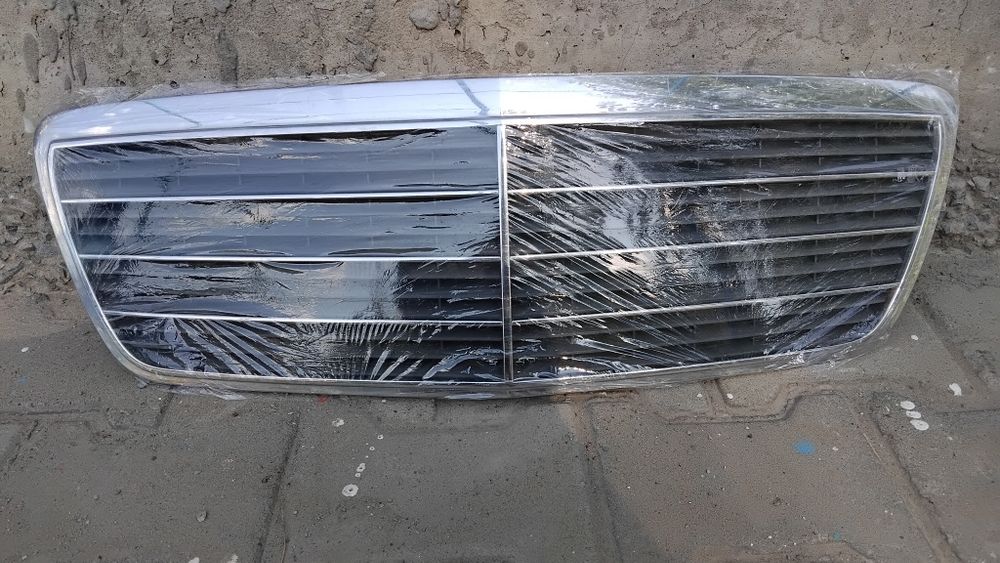 Решетка Mercedes