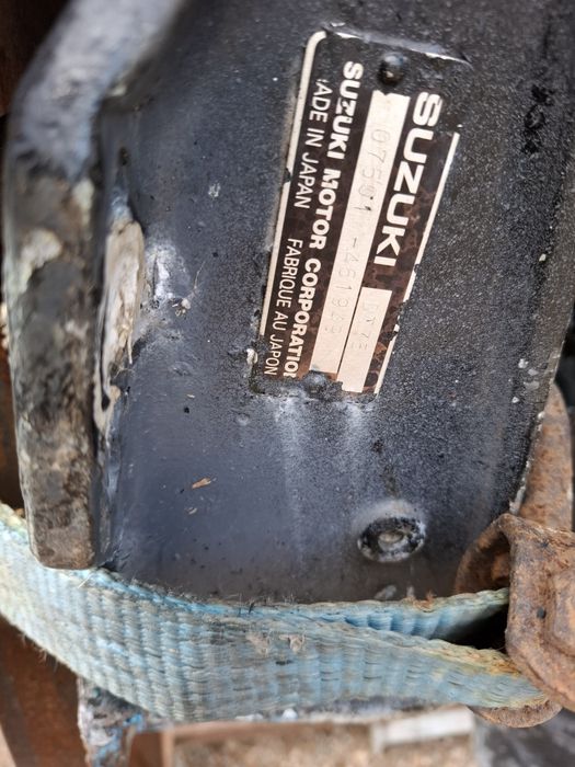 motor barca Suzuki 75 Dt